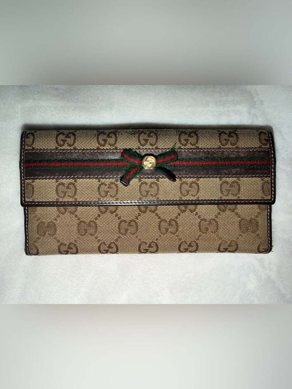 Vintage Gucci GC canvas web bow continental wallet